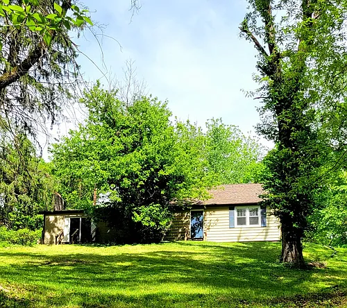300 Bethel Rd Photo 1