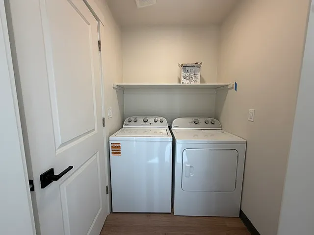 823 W Galloway Ave — Photo 11