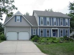11516 Newton St, Overland Park, KS 66210