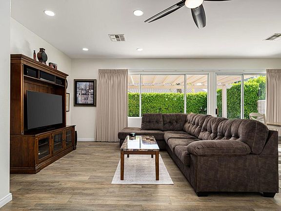 4th image of 78716 Stansbury Ct