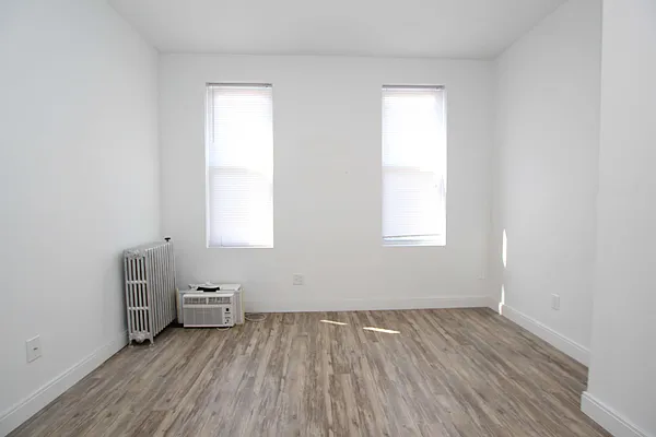 Rented by Nooklyn NYC LLC | media 15