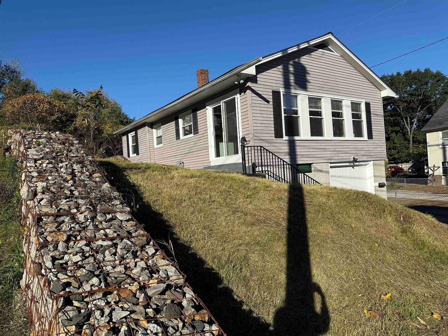 2 bed, 1.0 bath, 938 sqft, $2,500 — Photo 1