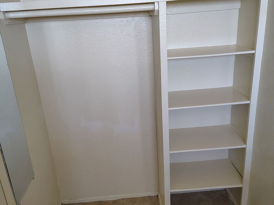 1st image of 6556 Sahara Ave #2
