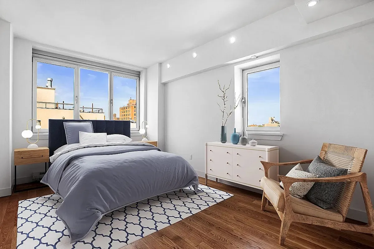 222 East 111th Street — Photo 3