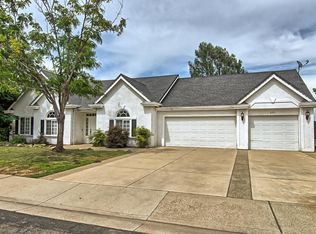 431 River Park Dr, Redding, CA