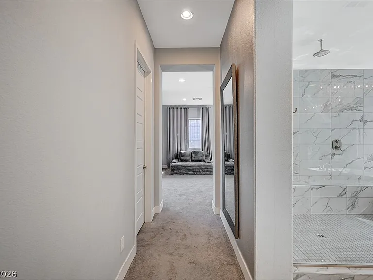 3943 Reyes Ave — Photo 43