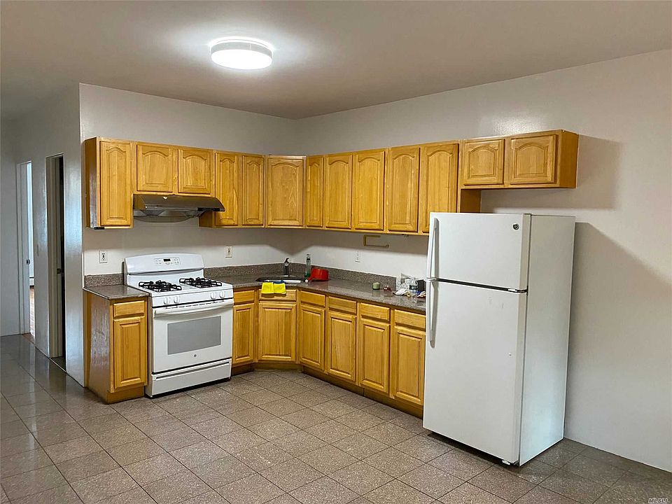 2nd image of 18-27 125th St #1 & G