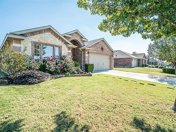 4th image of 3802 Wolf Creek Ln