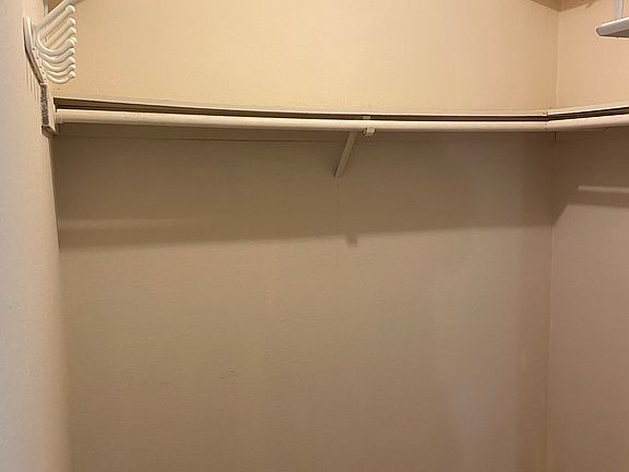 4th image of 14630 NE 32nd St APT E23