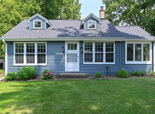S64W18454 Topaz Dr, Muskego, WI 53150