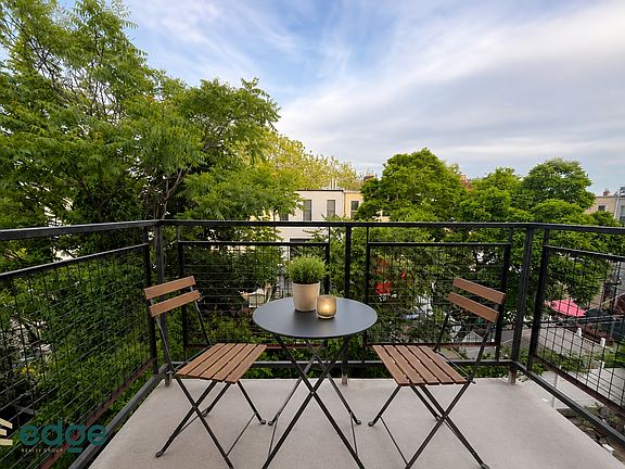 4th image of 254 Palmetto St #3D
