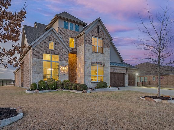 4th image of 1505 Wolf Ridge Run