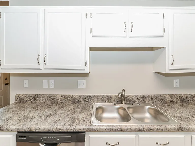 5896 Pipers Green Ln — Photo 6