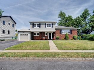 94 Saint Laurent Dr, Clark, NJ 07066