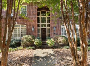 2752 Rock Wall Rd, Nashville, TN 37221