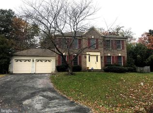 921 Redmore Dr, Severn, MD 21144