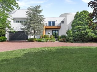 12 Bay Meadow Ln, Westhampton, NY 11977