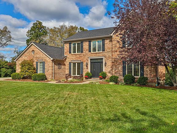 2nd image of 18 Rainbow Ln