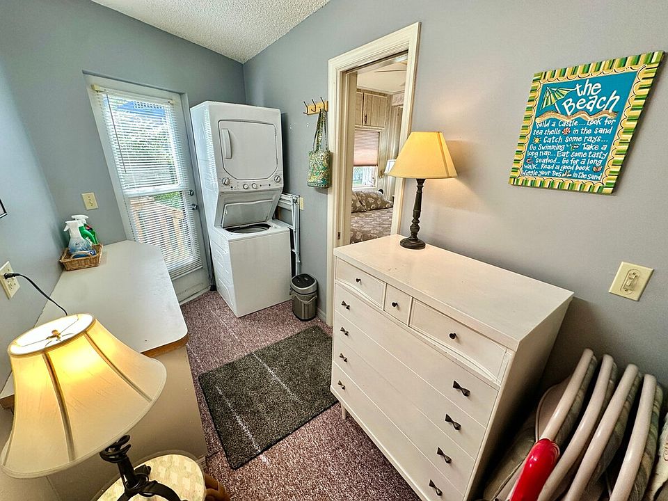 Laundry Room Cabinet