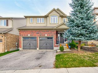 87 Isaiah Dr, Kitchener, ON N2E 0B2