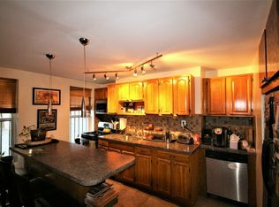 450 Putnam Ave #1, Brooklyn, NY 11221