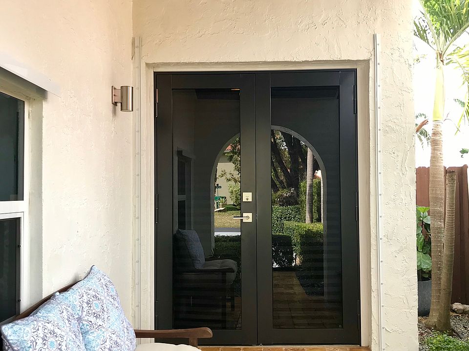 2nd image of 11616 SW 34th Ln