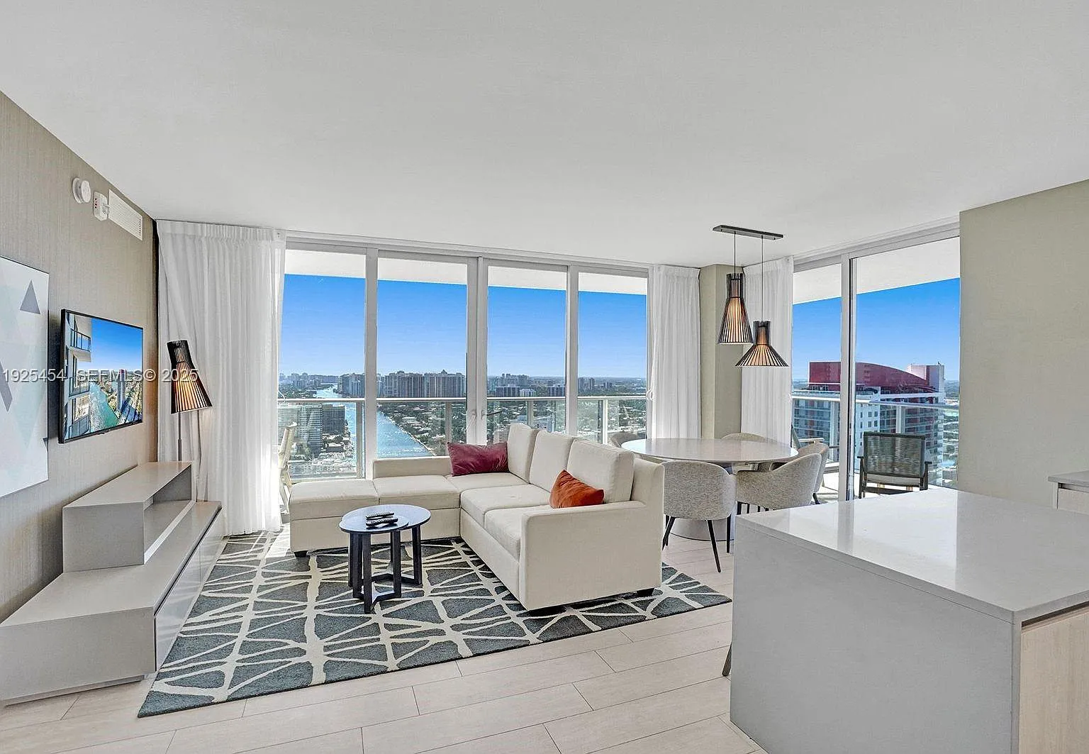 4010 South Ocean Condo — Photo 3