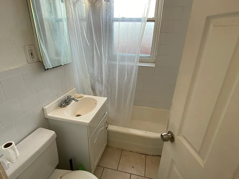 4 Ellsworth Ave #44 — Photo 14