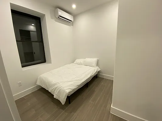 Rented by Suzuki Capital LLC | media 9