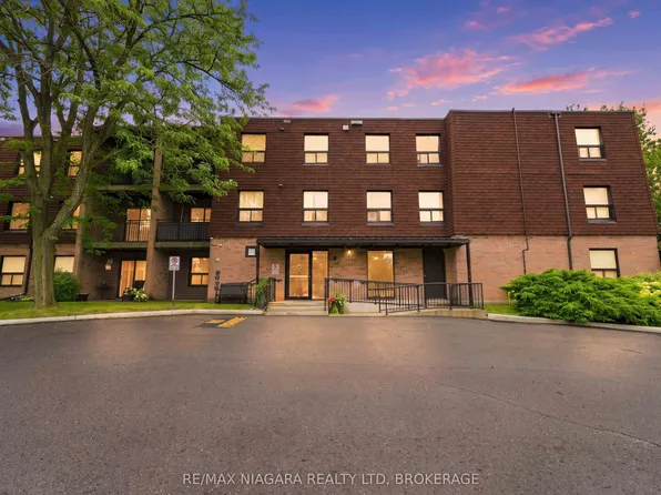 4209 Hixon St #313, Beamsville, ON L3J 0K2