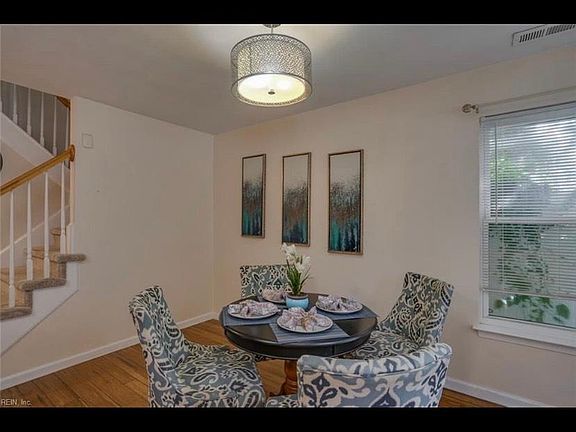 3rd image of 3627 Lafayette Blvd