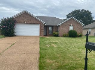 124 Kensington Cv, Medina, TN 38355