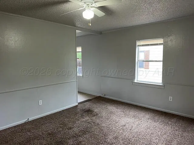 2 bed, $900 — Photo 3