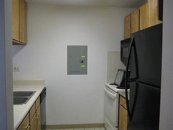 4th image of 5333 Brody Dr Unit 103