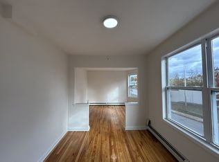 43 W Boylston Dr #2R, Worcester, MA 01606