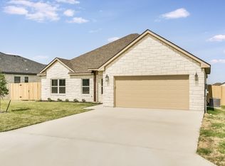 108 Terry Meadow Ln, Jarrell, TX 76537