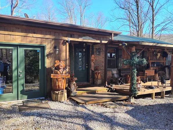 72 N Brooks Cove Rd, Hayesville, NC 28904