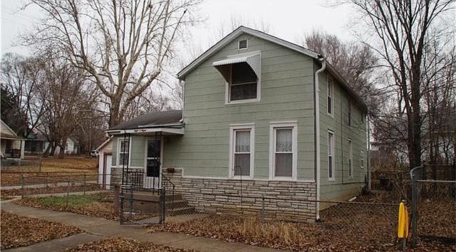 1st image of 808 N 6th St