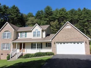 199 E Holy Hill Rd, Mountain City, TN 37683