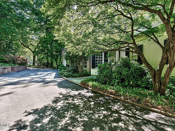 4th image of 1015 Marlowe Rd