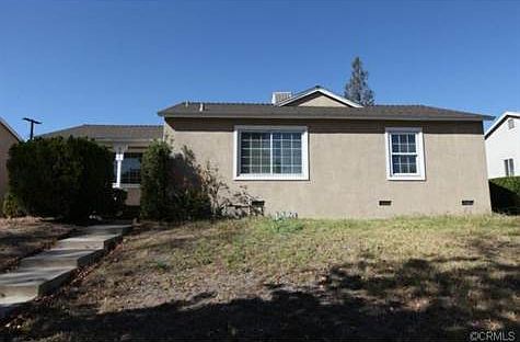 1st image of 9717 Hayvenhurst Ave