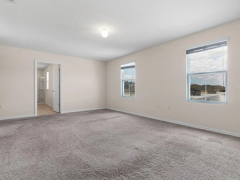 104 Country Walk Cir — Photo 24
