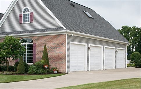 5th image of 5700 Stoneridge Dr