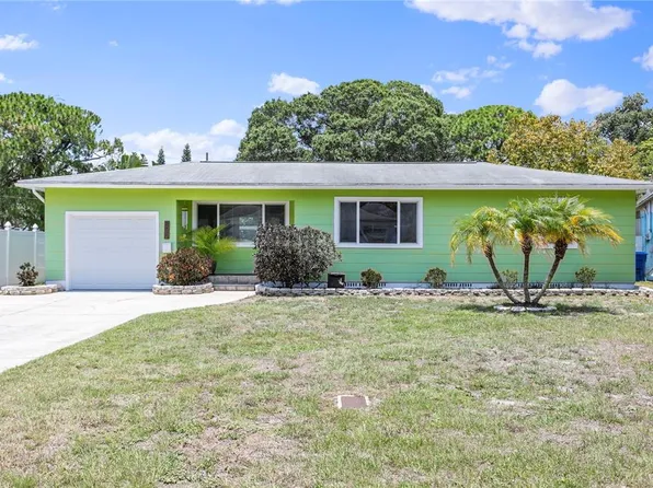 855 75th Ave N, Saint Petersburg, FL 33702