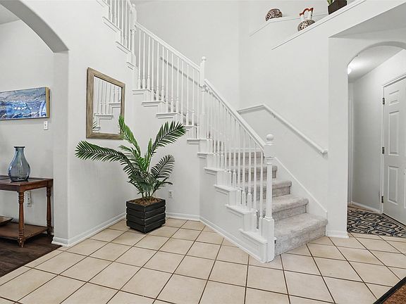 5th image of 41 Muirfield Greens Ln