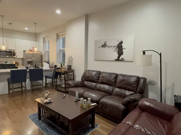 734 N Throop St, Chicago, IL