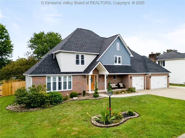 78 Greenbrier Ave, Hurricane, WV 25526