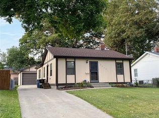 3117 Fleming Ave, Des Moines, IA 50310