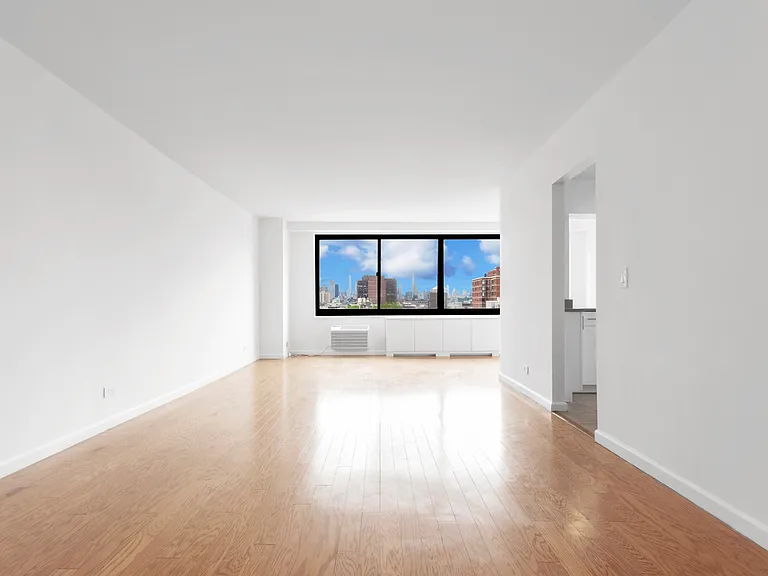 25 W 132nd St #14P — Photo 3