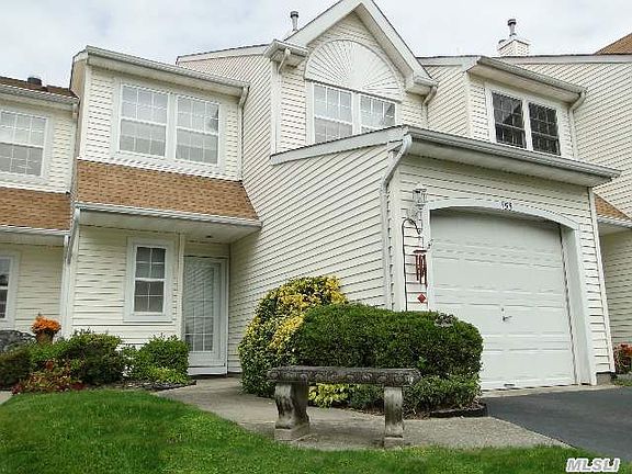 4th image of 155 Northwood Ct